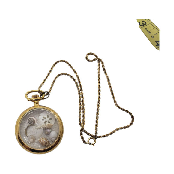Vintage Gold Tone Pocket Watch Pendant Necklace Beach Sand Real Shells Ocean Art - Picture 4 of 16